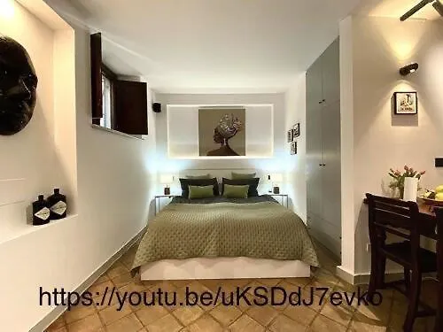 בית נופש הוילה טאורמינה Casa Siculi